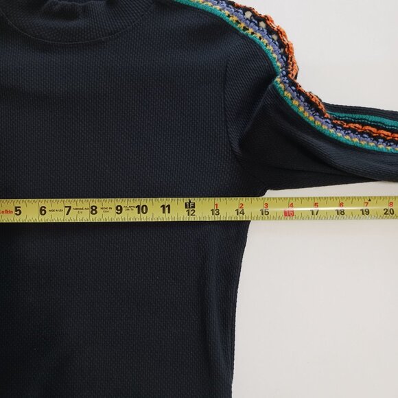 Free People Switch It Up Cuff Thermal Top Size Large Crochet Detail - Picture 14 of 15